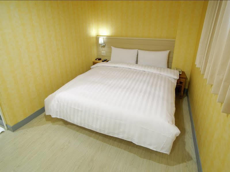 Hotel Skoal Kaohsiung Zewnętrze zdjęcie